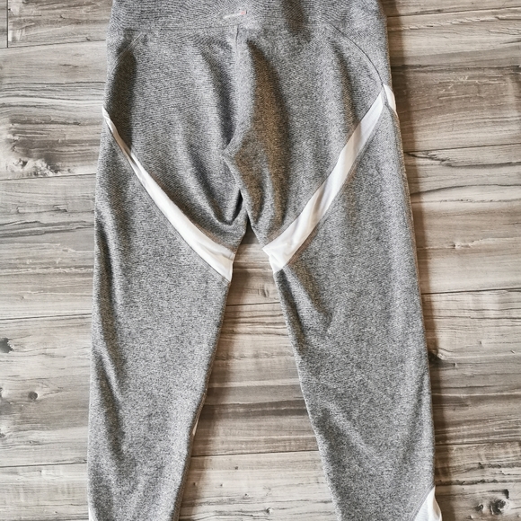 Aeries leggins - Picture 2 of 6